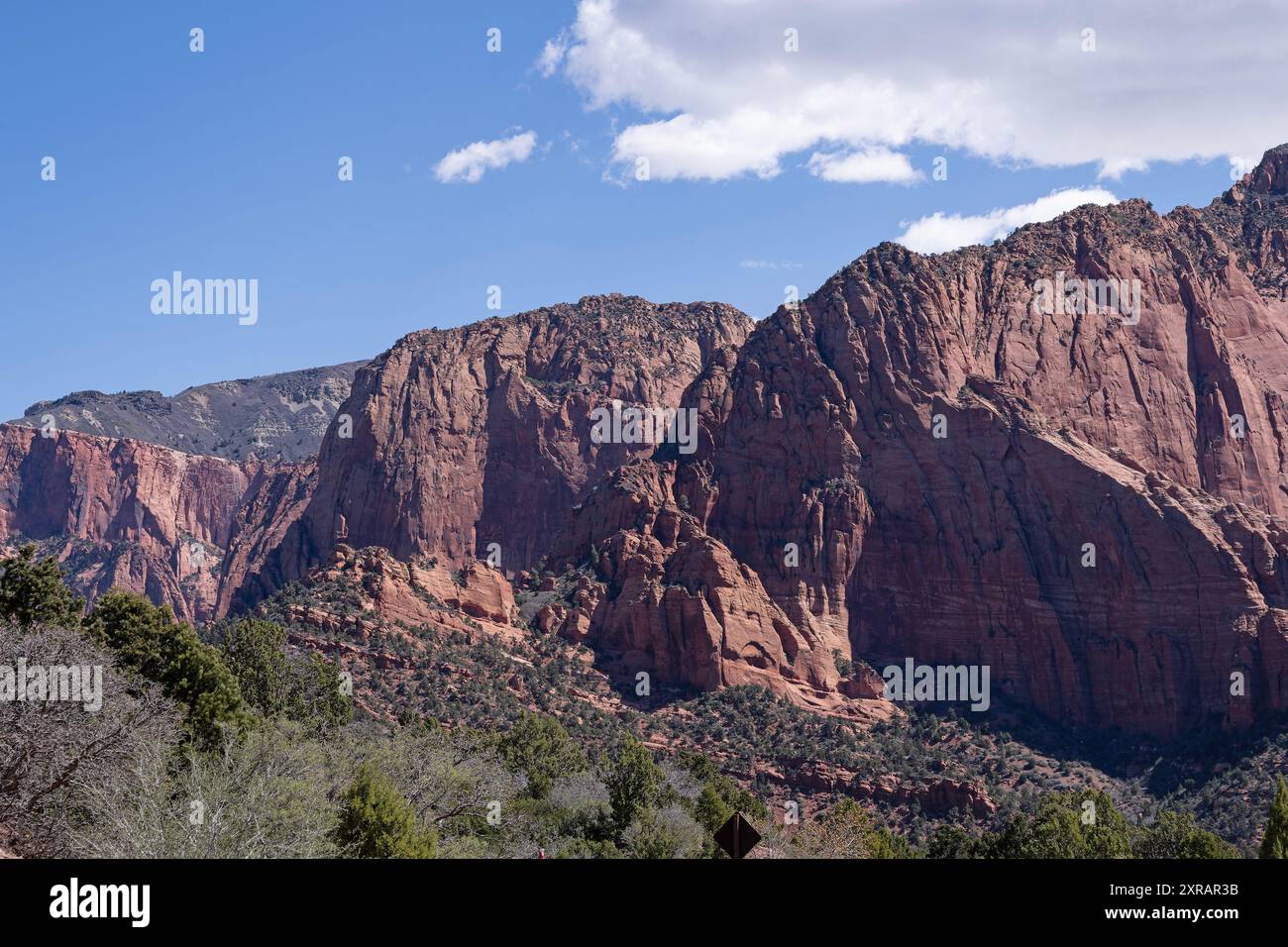 Utah Cliffs Southern utah rock formations hi-res stock photography and images - Alamy