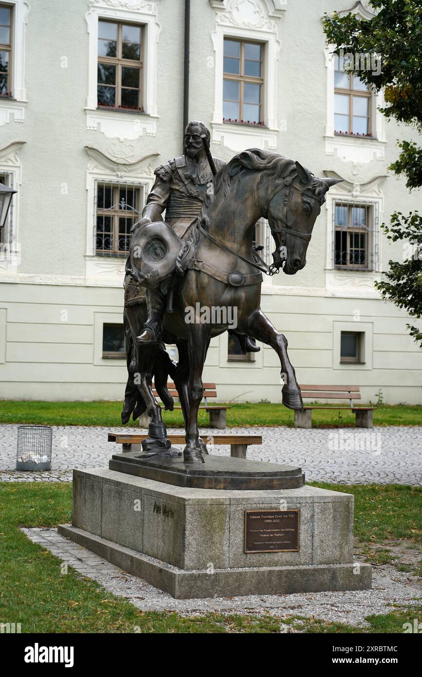 Germany, Bavaria, Upper Bavaria, Altötting, Kapellplatz, equestrian statue, Count von Tilly Stock Photo