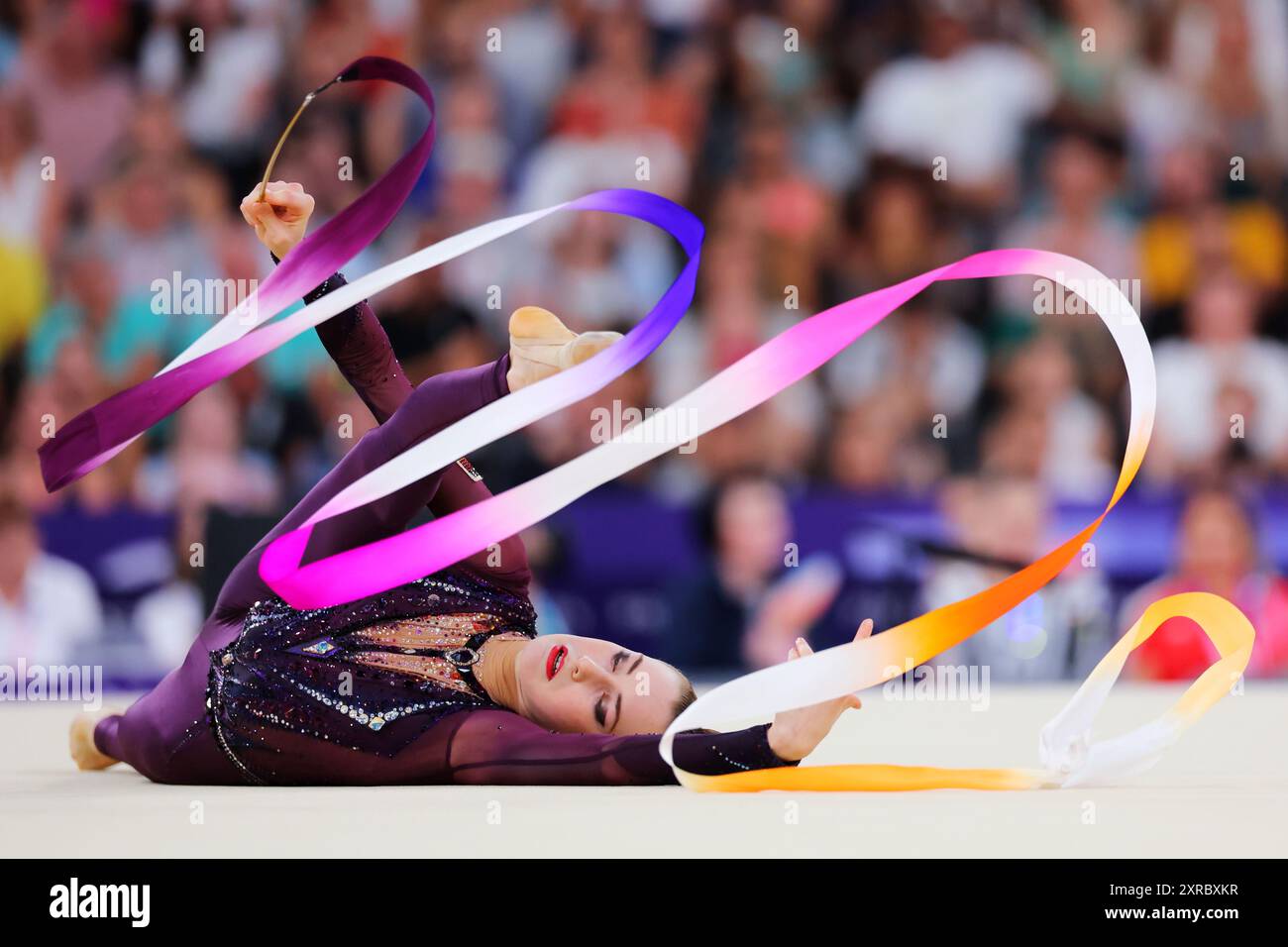 Qulification Ribbon Paris, France. 8th Aug, 2024. Darja Varfolomeev (GER) Rhythmic ...