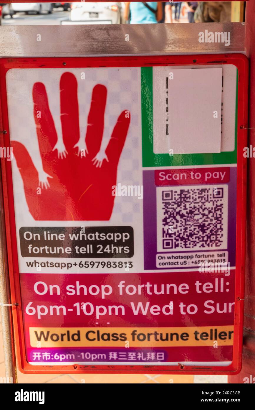 Fortune teller singapore hi-res stock photography and images - Alamy