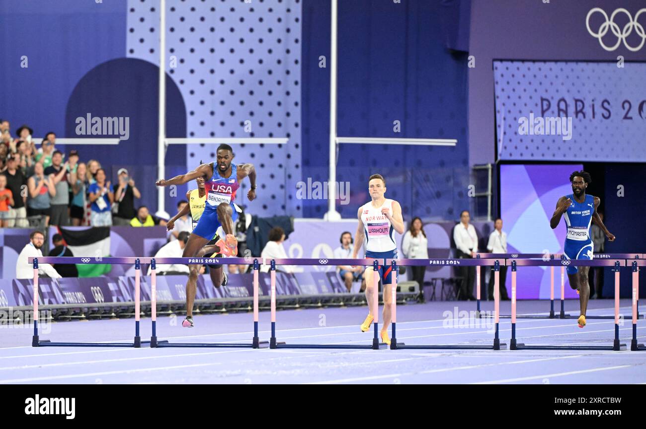 Athletics hurdle paris 2024 olympic games hires stock photography and