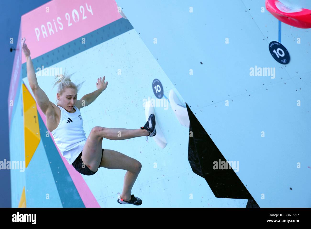 Janja Garnbret Of Slovenia Competes In The Women s Boulder And Lead janja-garnbret-of-slovenia-competes-in-the-women-s-boulder-and-lead