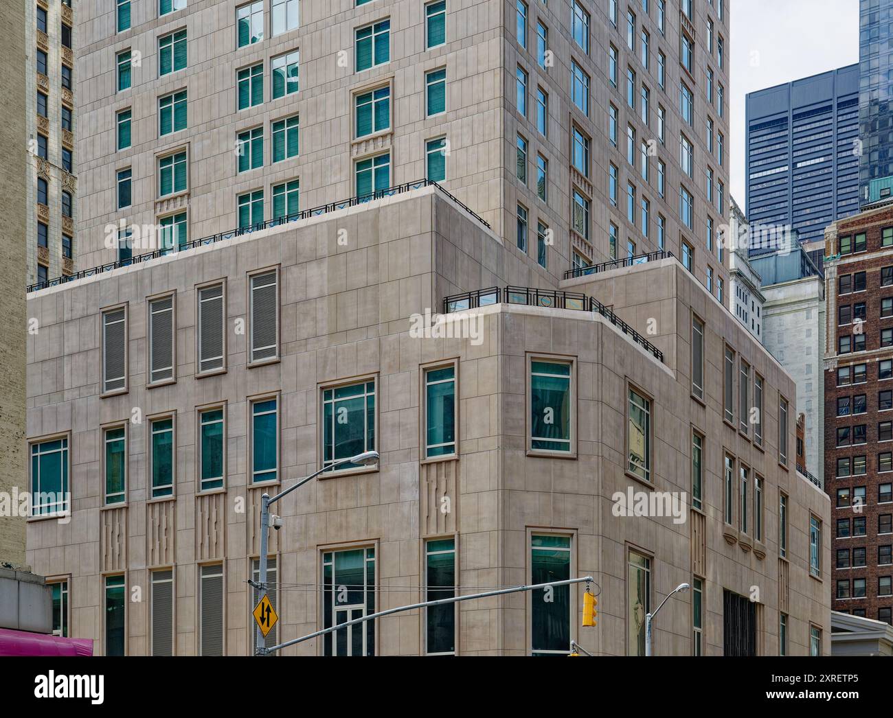 30 Park Place/27 Barclay Street, Tribeca, is the Four Seasons Hotel and ...