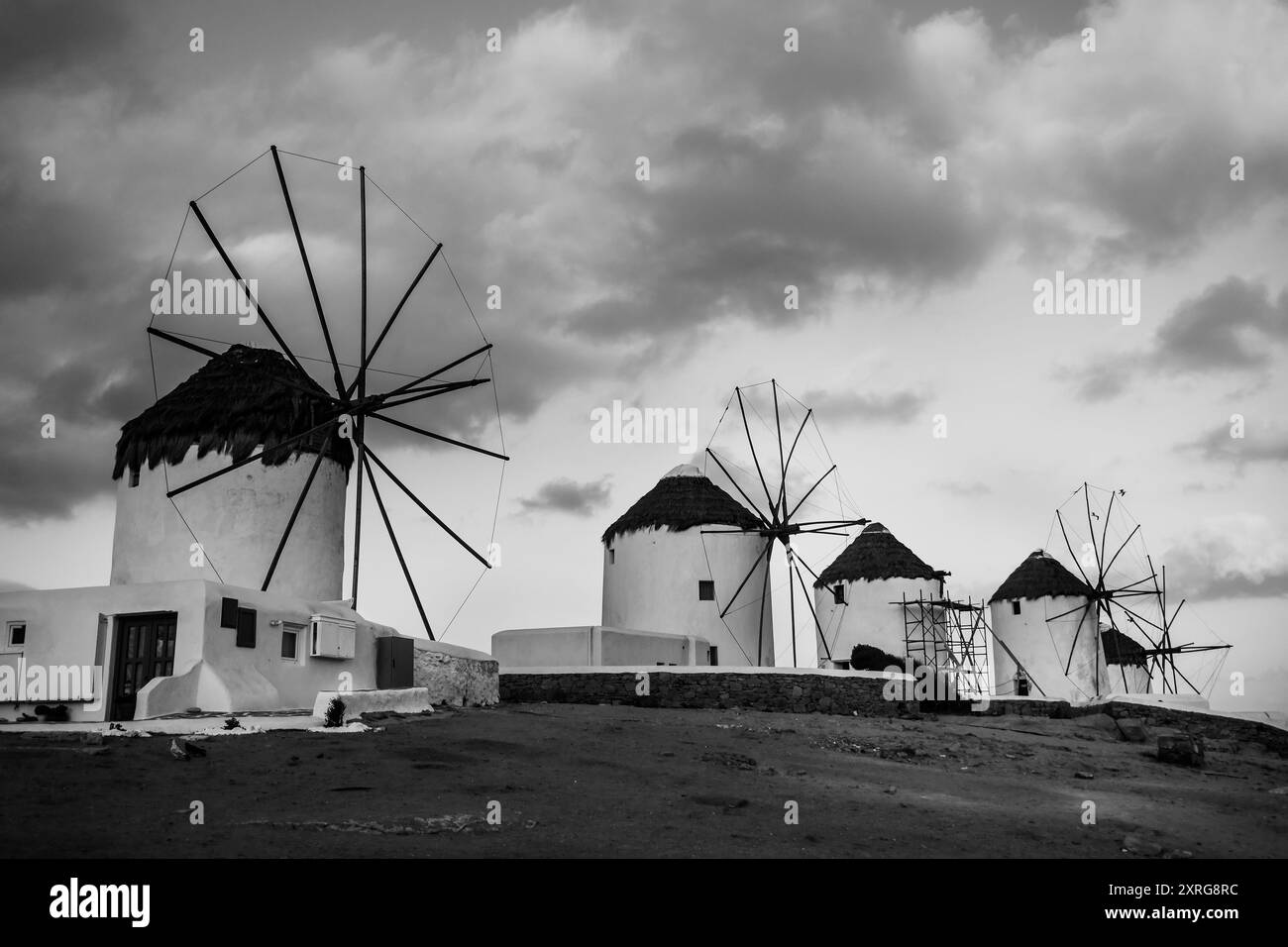 Mykonos - Black main image 0