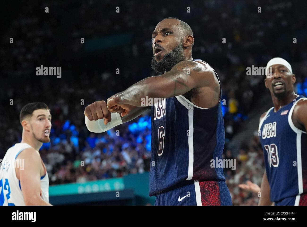 Paris, France. 10th Aug, 2024. Lebron James of the USA (6) celebrates ...