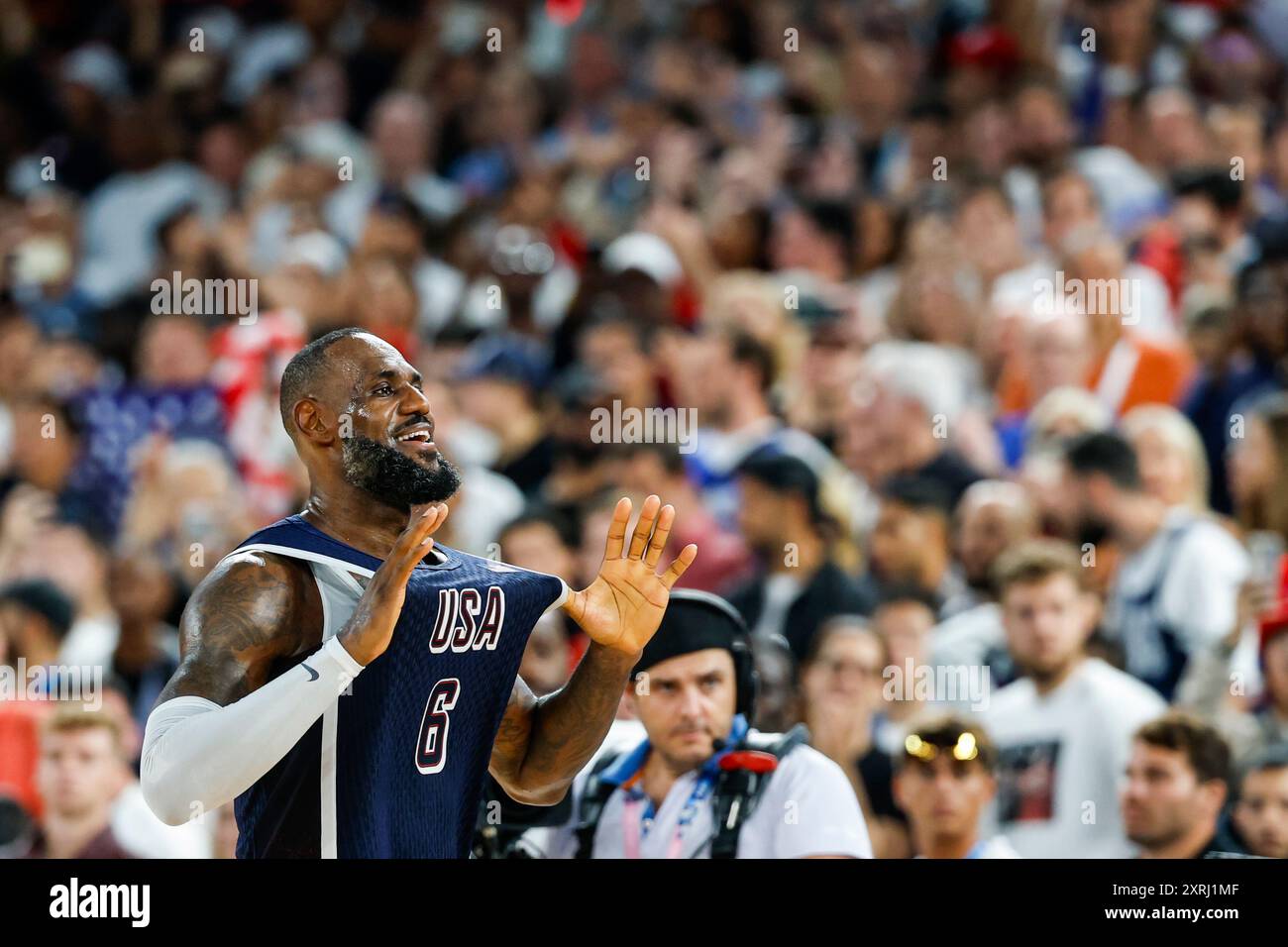 Lebron James of United States gestures after winning Men's Gold Medal ...