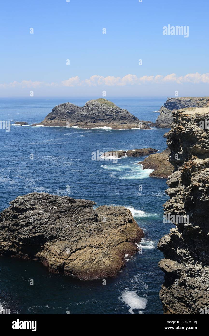 View of rocky coastline at Roh Toull, Belle Ile en Mer, Brittany, France Stock Photo
