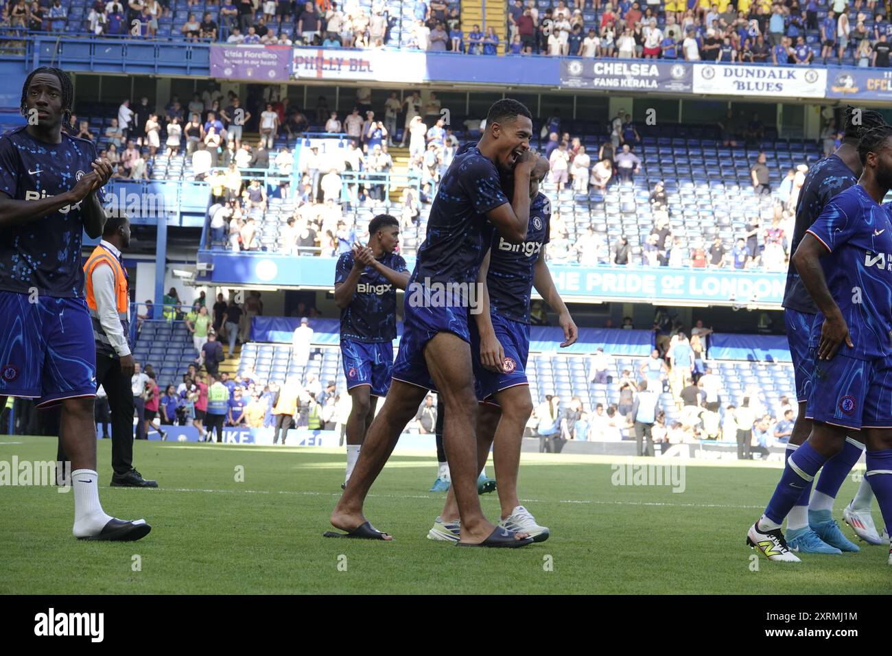 The Premier League kicks off: Everybody against Manchester City to stop Pep  Guardiola's historic win | Marca, image size:1300x956