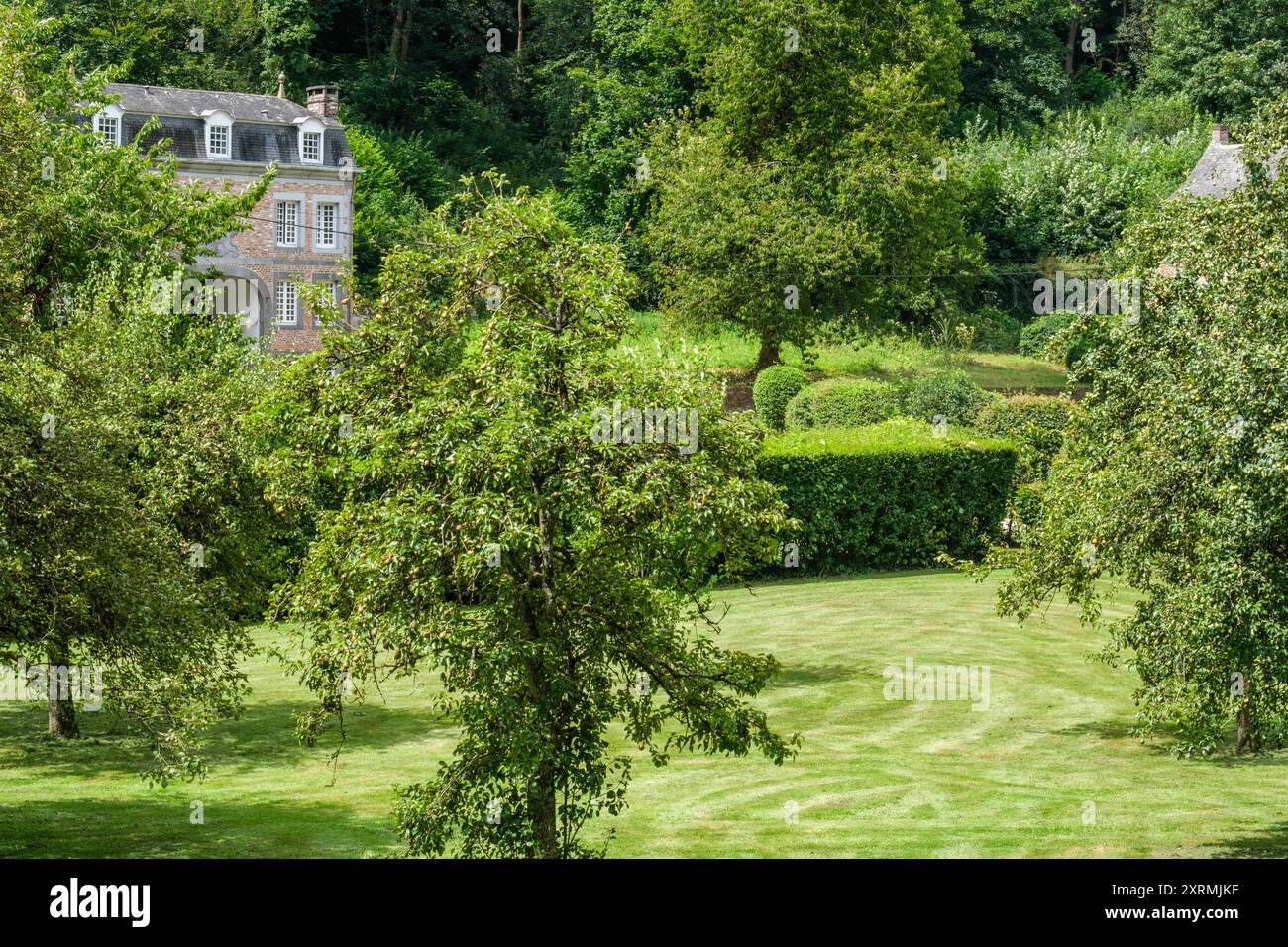 Wallonie, Marche-les-dames, Belgium, Europe Stock Photo - Alamy, image size:1300x956
