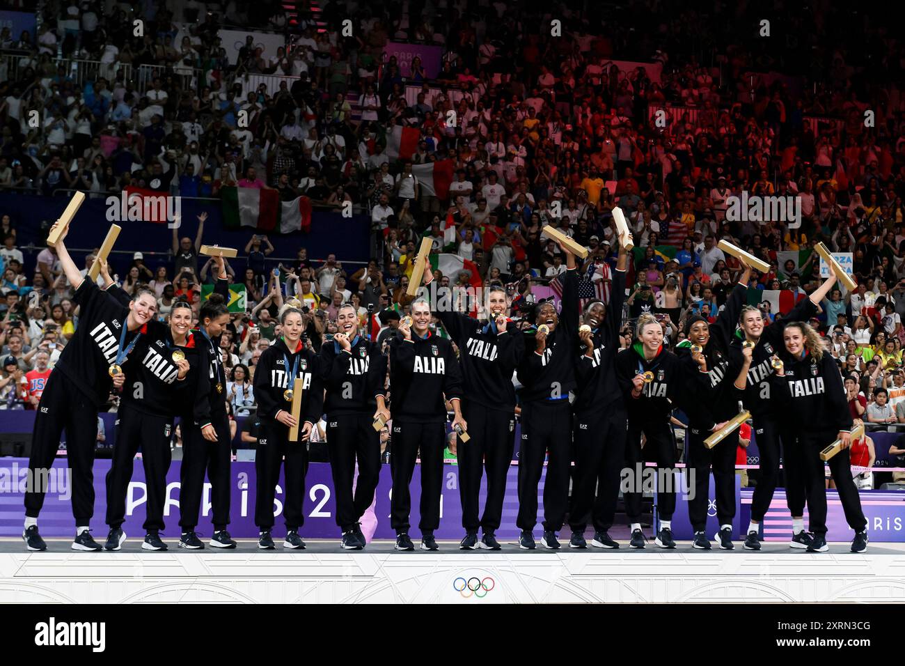 Paris, France. 11th Aug, 2024. Italian players celebrate at the end of the Volleyball gold medal match between United States of America and Italy of the Paris 2024 Olympic Games at Arena Paris Sud 1 in Paris (France), August 11, 2024. Italy defeated United States 3-0 and won the gold medal. Credit: Insidefoto di andrea staccioli/Alamy Live News Stock Photo