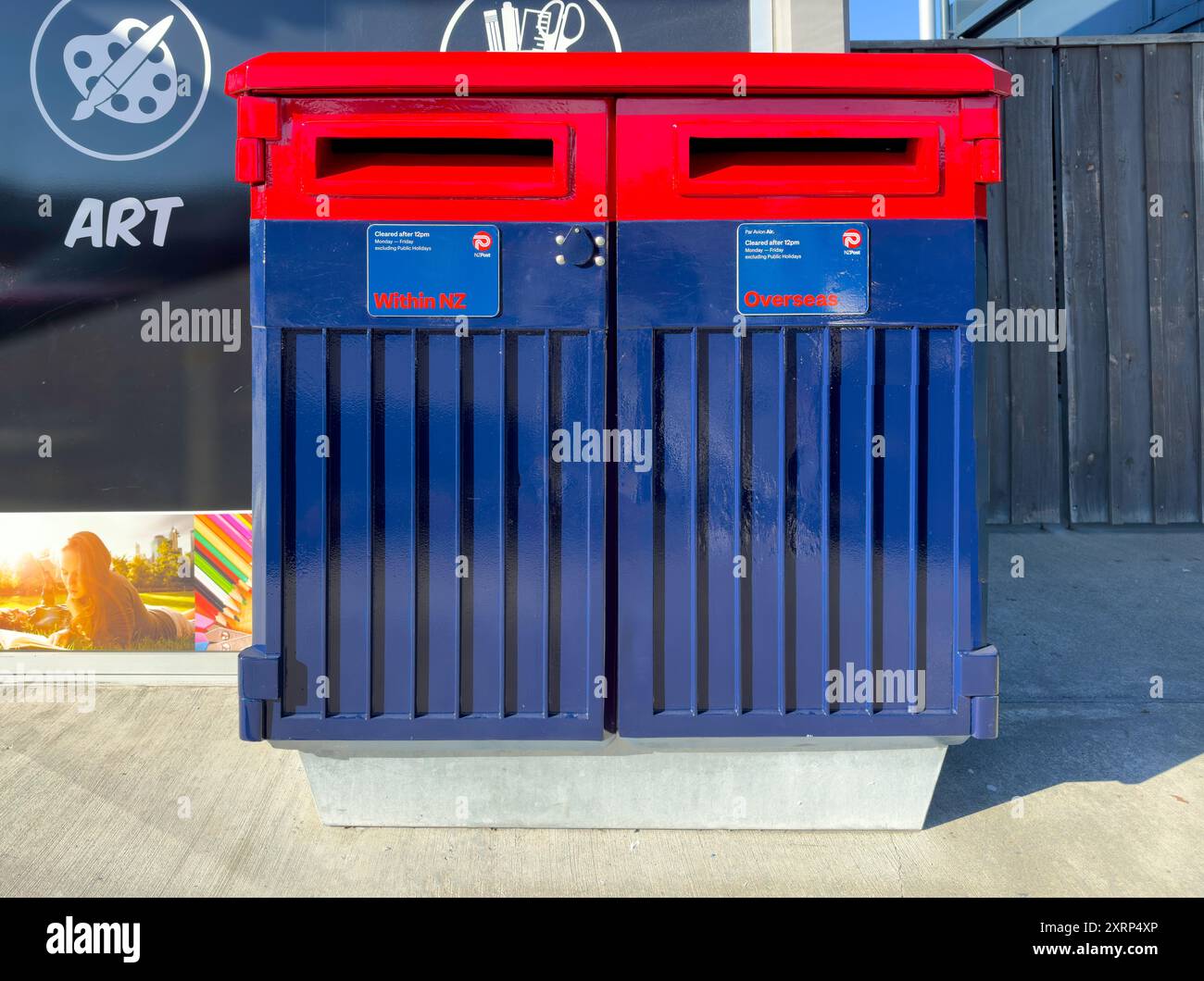 Nueva po hi-res stock photography and images - Alamy