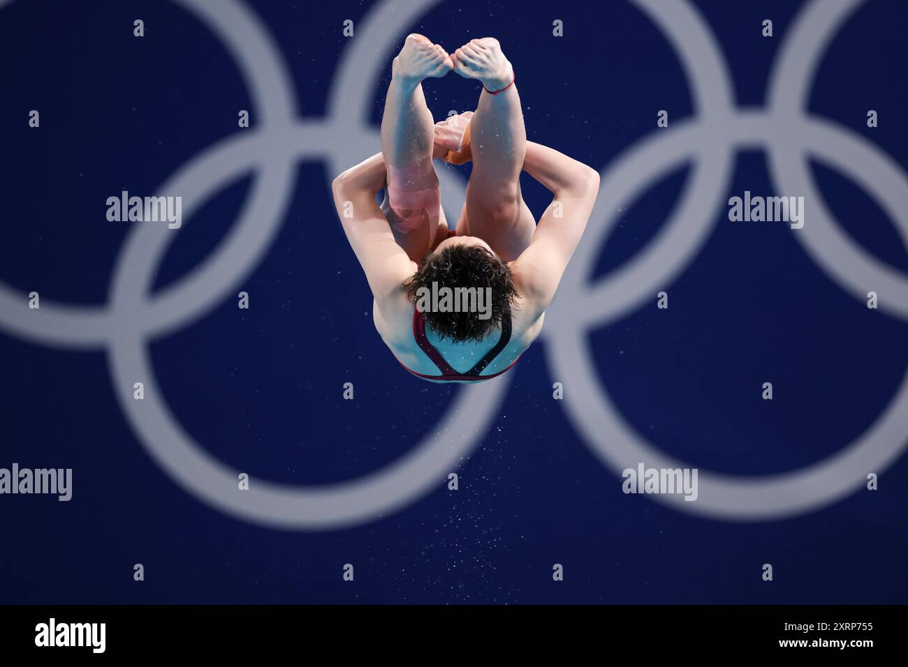 **CHINESE MAINLAND, HONG KONG, MACAU AND TAIWAN OUT** Chinese diver ...