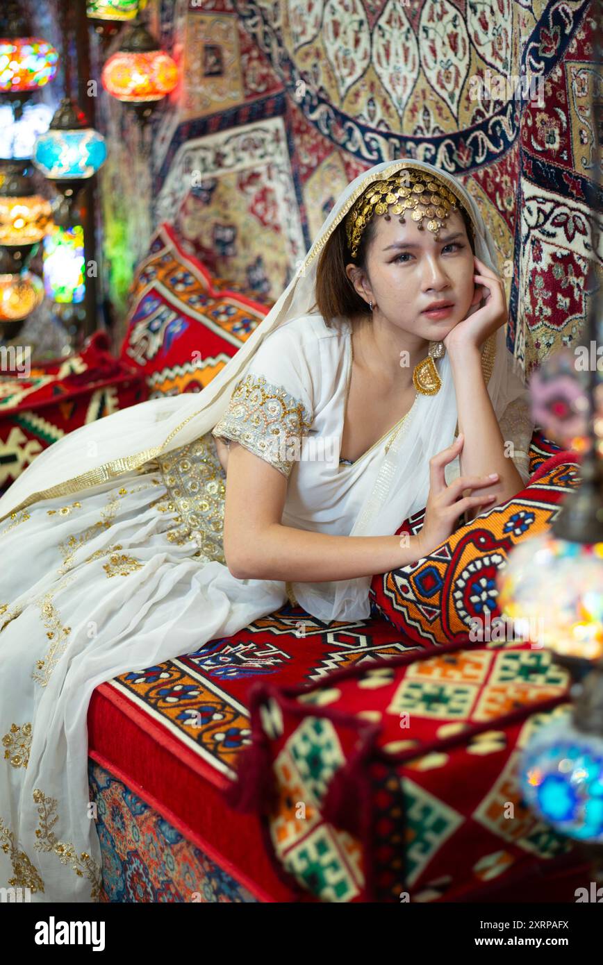 Beautiful Asian women in traditional Turkish fashion evening dress Stock Photo - Alamy Beautiful Asian women in traditional Turkish fashion evening dress Stock Photo - Alamy