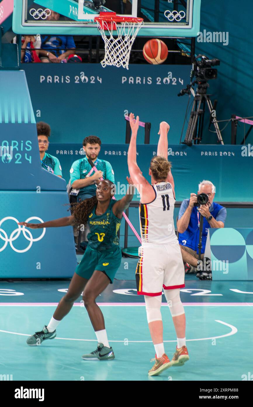 Paris, France, 11th August, 2024. Women Basketball 3rd Place Game - Australia versus Belgium - Emma Meesseman shooting - Jacques Julien / Alamy Live News Stock Photo