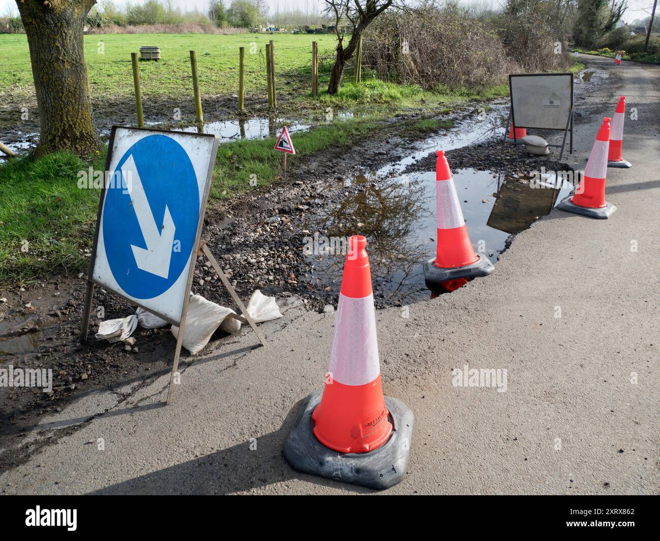 Dangerous situation on farm uk hi-res stock photography and images - Alamy