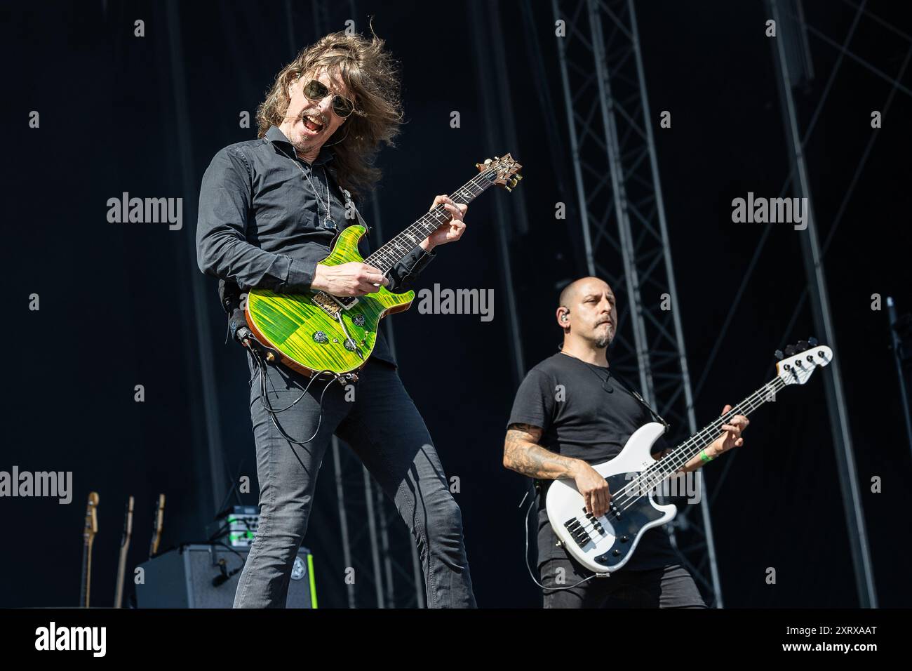 C.F. MARTIN & CO. releases new OM MIKAEL ÅKERFELDT (OPETH) signature guitar - Arrow Lords of Metal