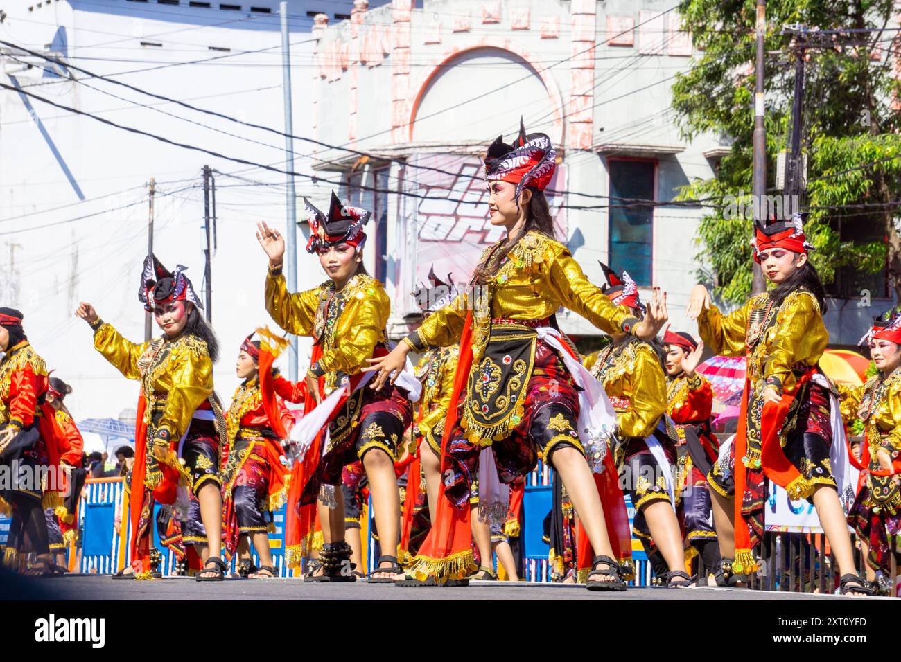 The women of a prince of java hi-res stock photography and images - Alamy