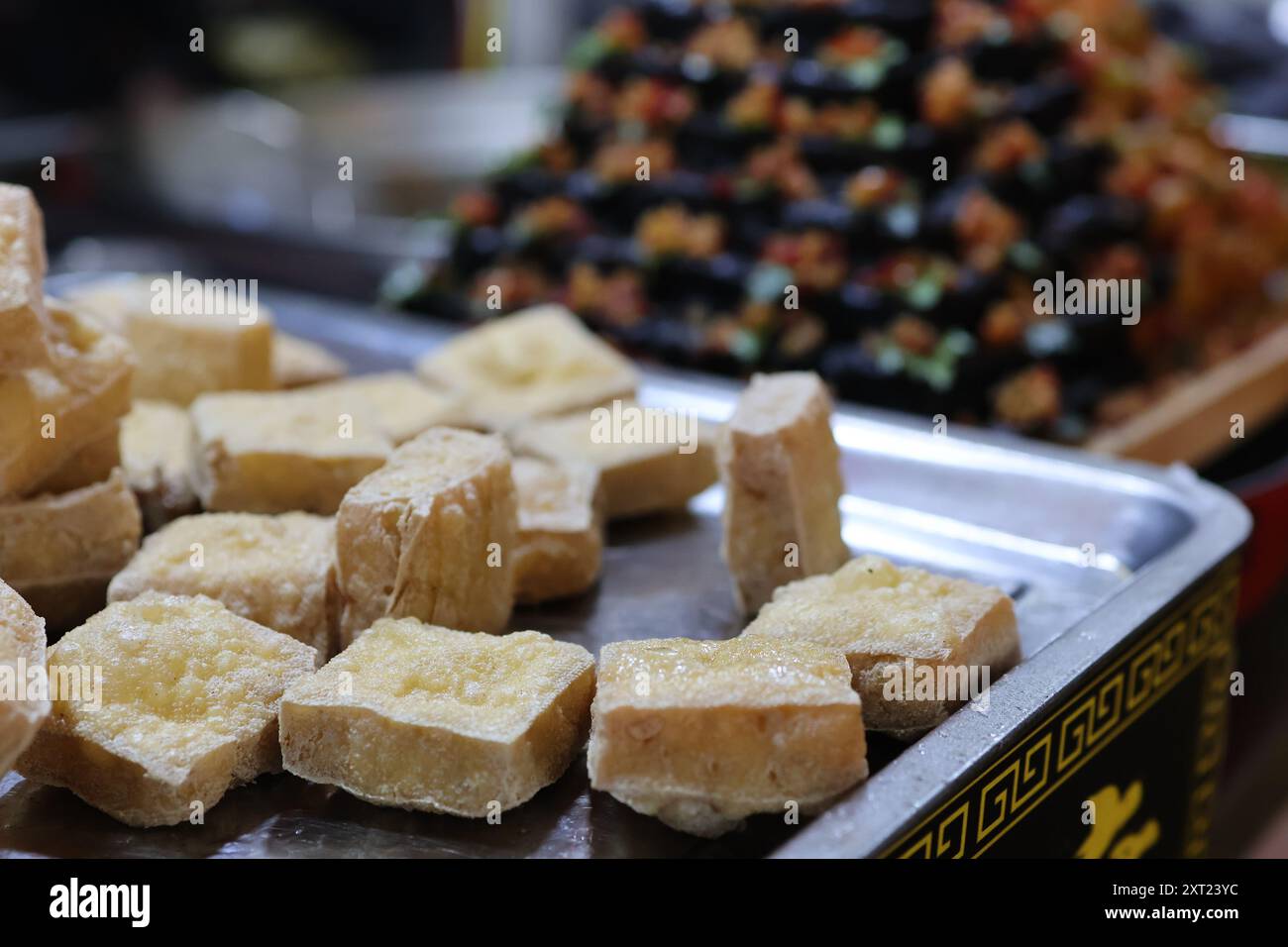 Asian Street Food dishes in a Chinese Night Market Stock Photo - Alamy
