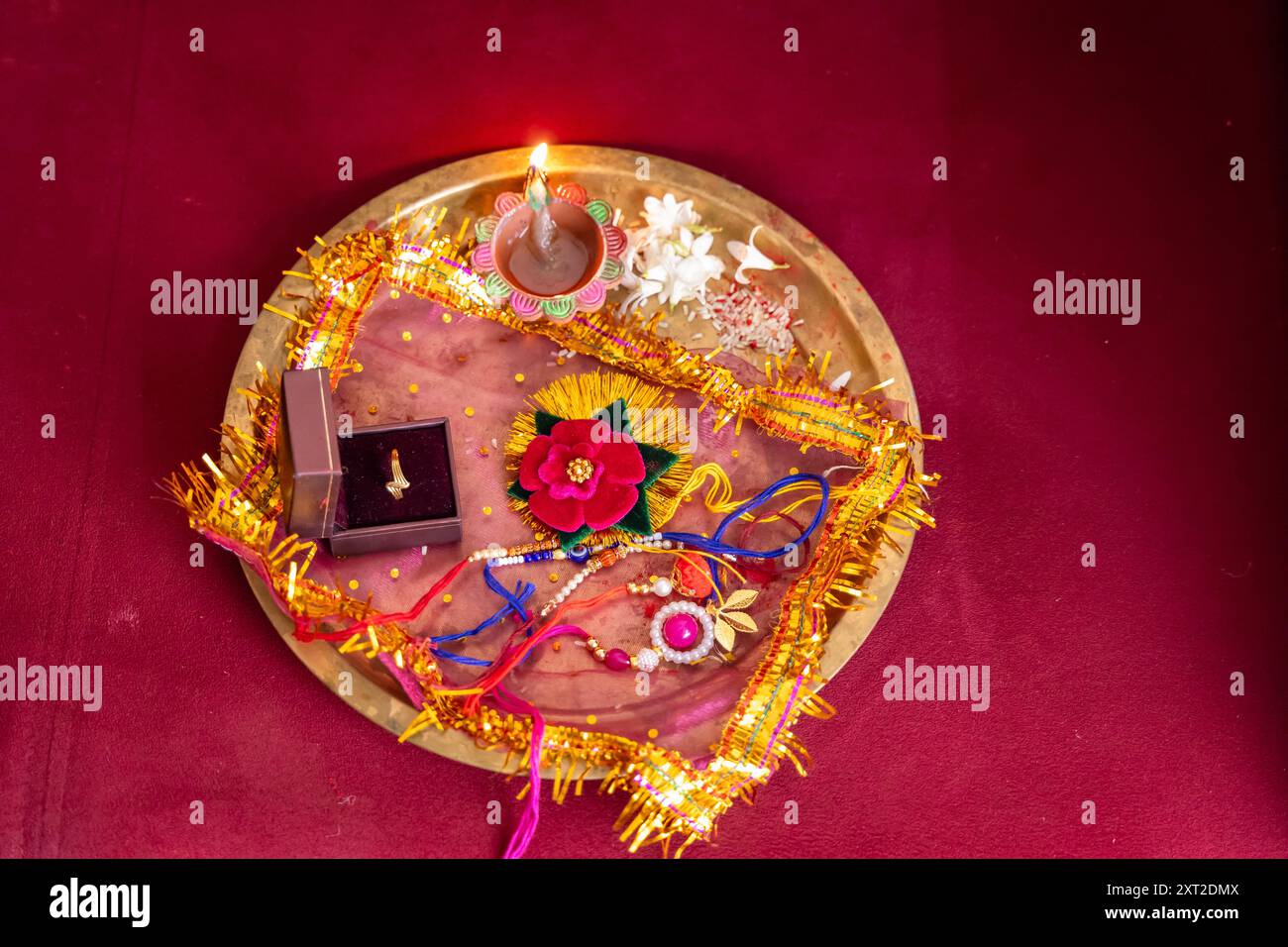 Sacred thread ceremony hinduism hi-res stock photography and images - Alamy