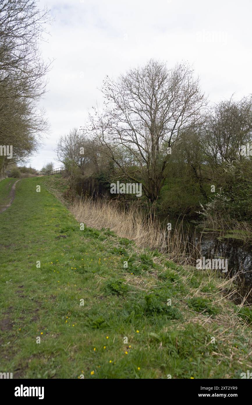 disused-section-of-the-lancaster-canal-near-burton-in-kendal