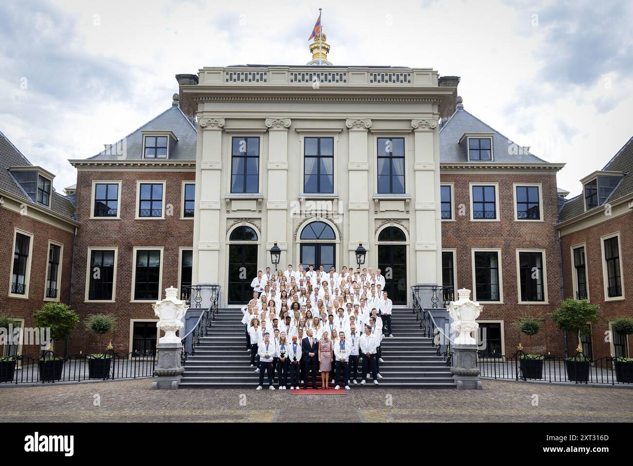 THE HAGUE - King Willem-Alexander and Queen Maxima during a group photo ...