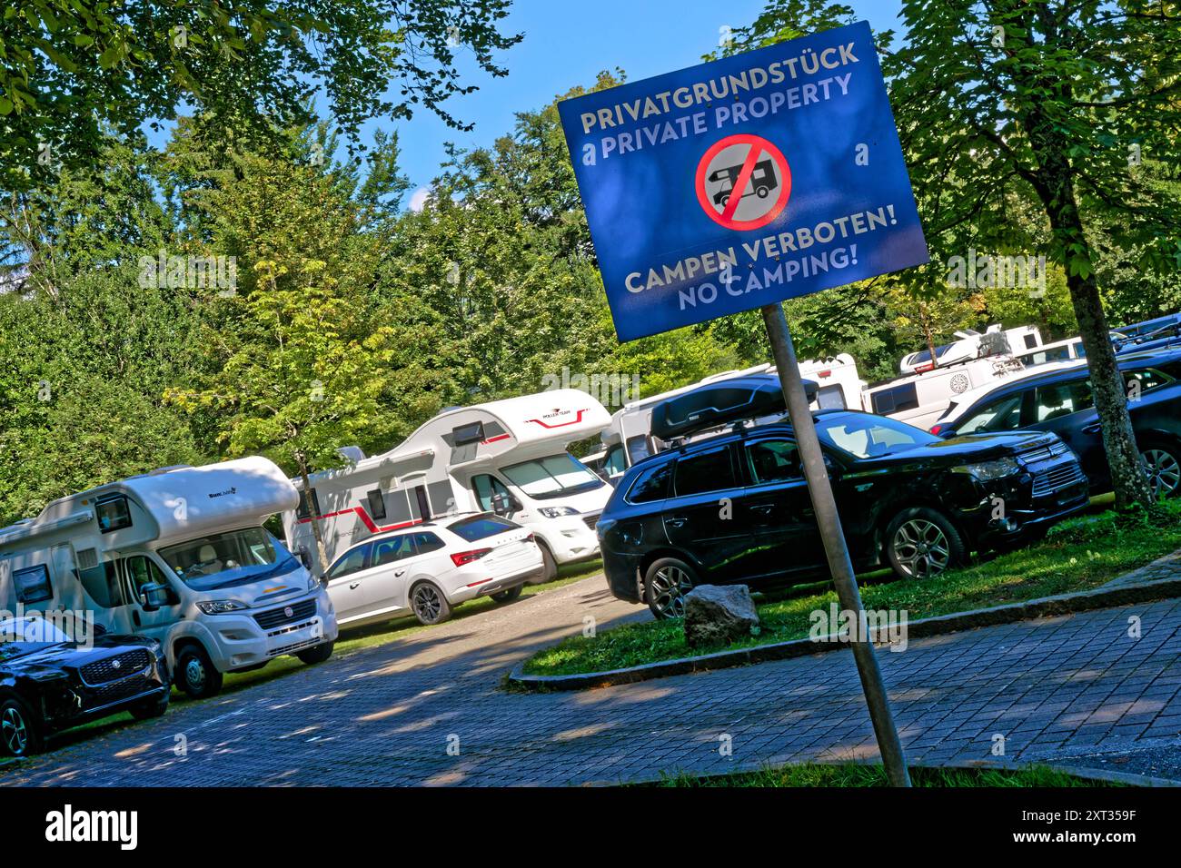 Wohnwagen parkplatz hi-res stock photography and images - Alamy