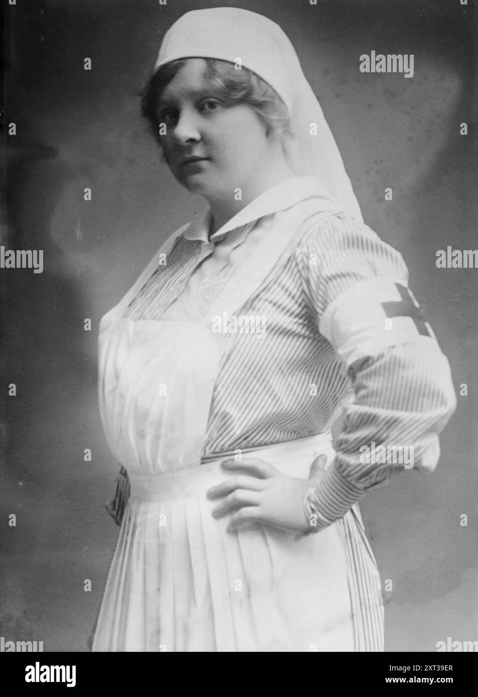 German world war i red cross nurse hi-res stock photography and