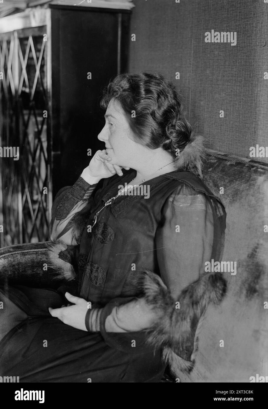 Helen Stanley, between c1915 and c1920 Stock Photo - Alamy