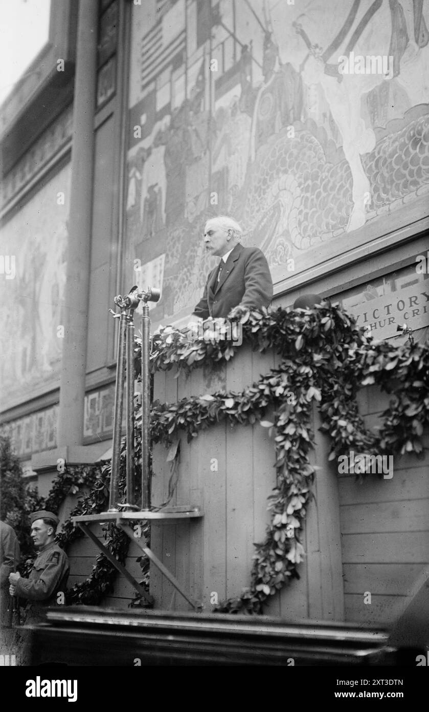 Dr. Jos. Blake, 1919. Shows Dr. Joseph Augustus Blake (1864-1937) speaking at the &quot;Day of the Wounded&quot; event at Victory Way, Park Avenue between 45th and 50th Streets, New York City. Stock Photo