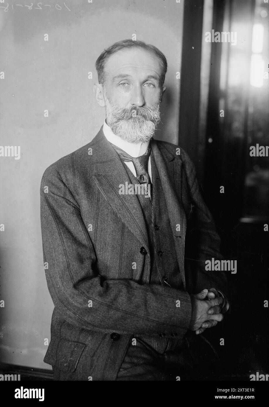 Pedagogue image hi-res stock photography and images - Alamy