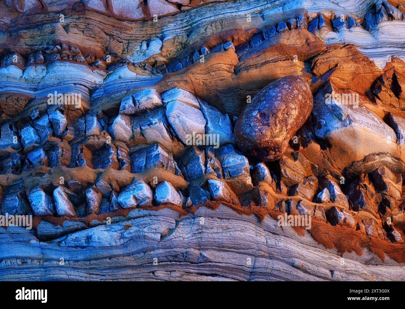 Showcases res hi-res stock photography and images - Alamy