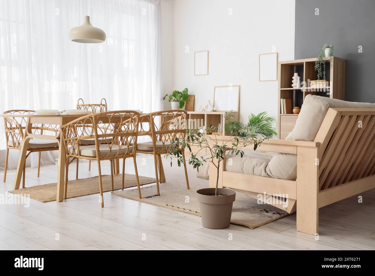 Interior of modern stylish dining room Stock Photo - Alamy