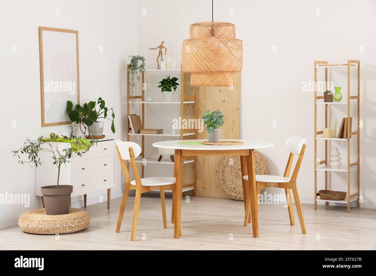 Interior of modern stylish dining room Stock Photo - Alamy