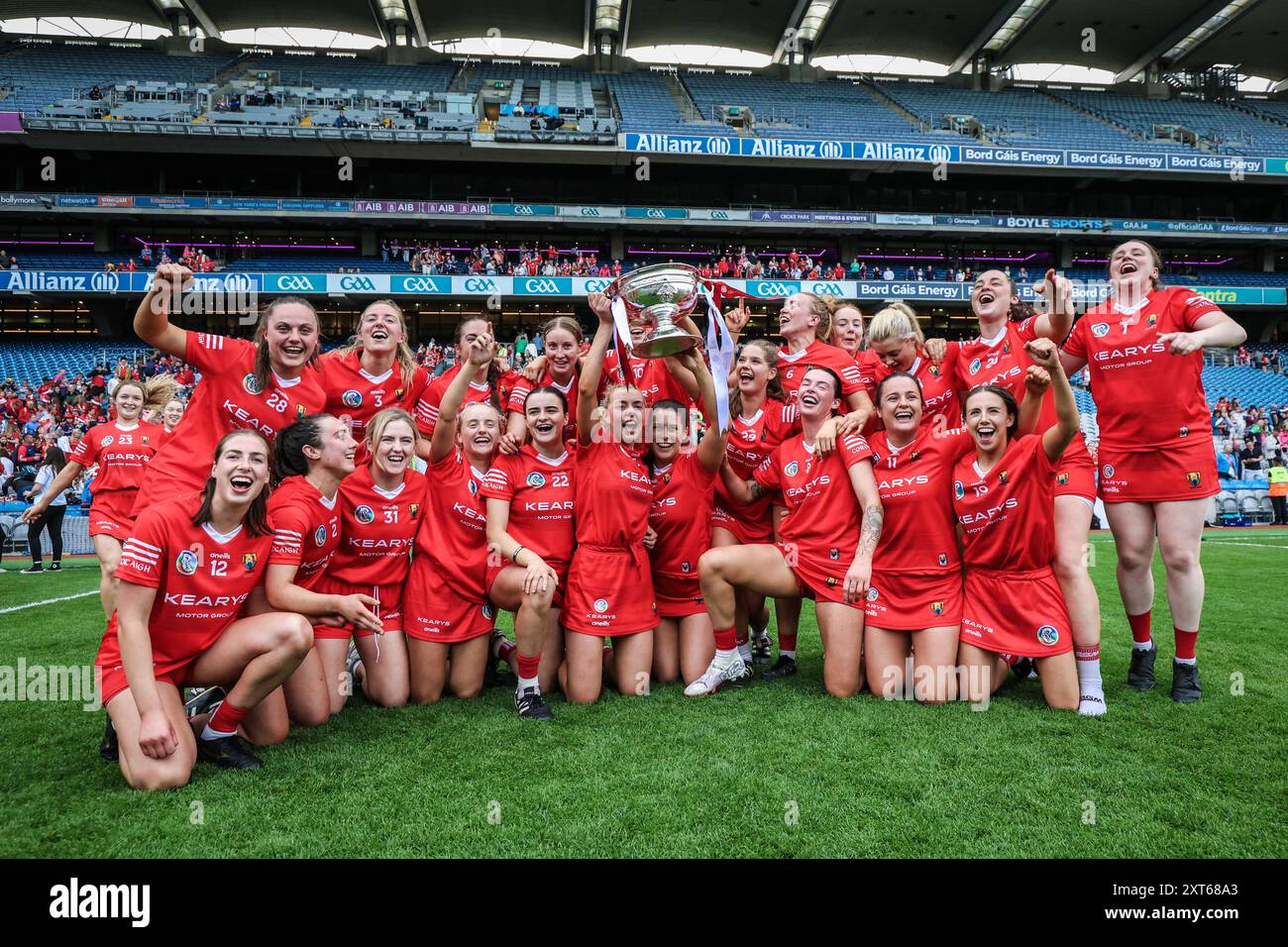 August 11tth, 2024, Cork players celebrate their All Ireland Camogie Final win versus Galway, played at Croke Park, Dublin, Ireland Stock Photo