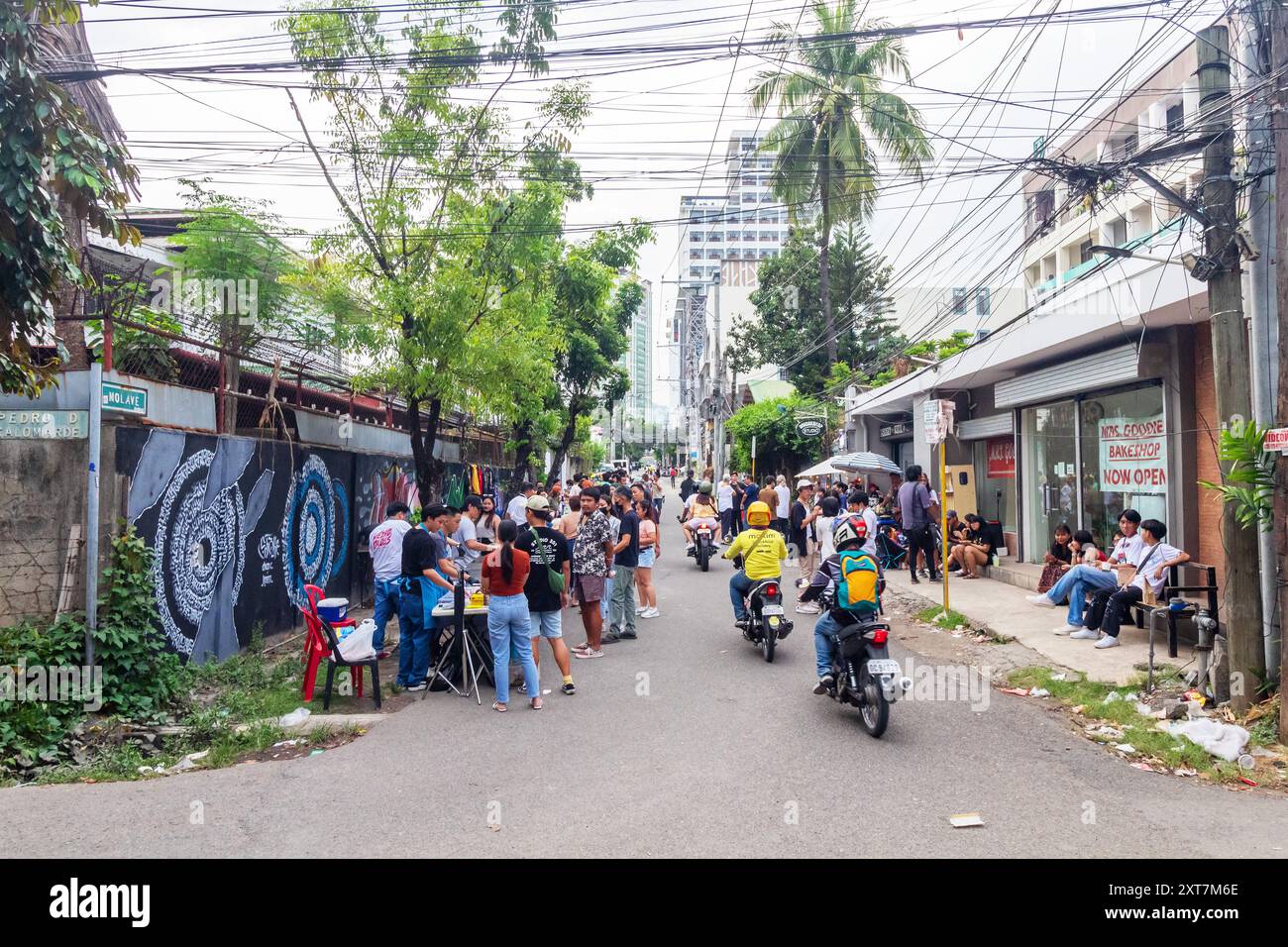 Molave Community Marketplace is a weekend popup market along Molave