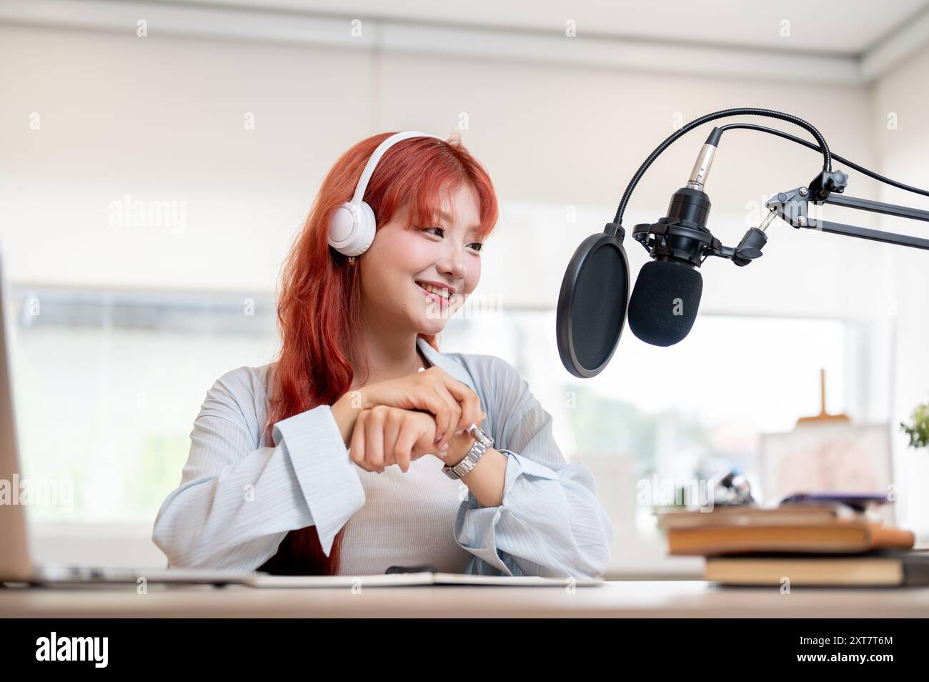 Female radio dj in recording hi-res stock photography and images - Alamy