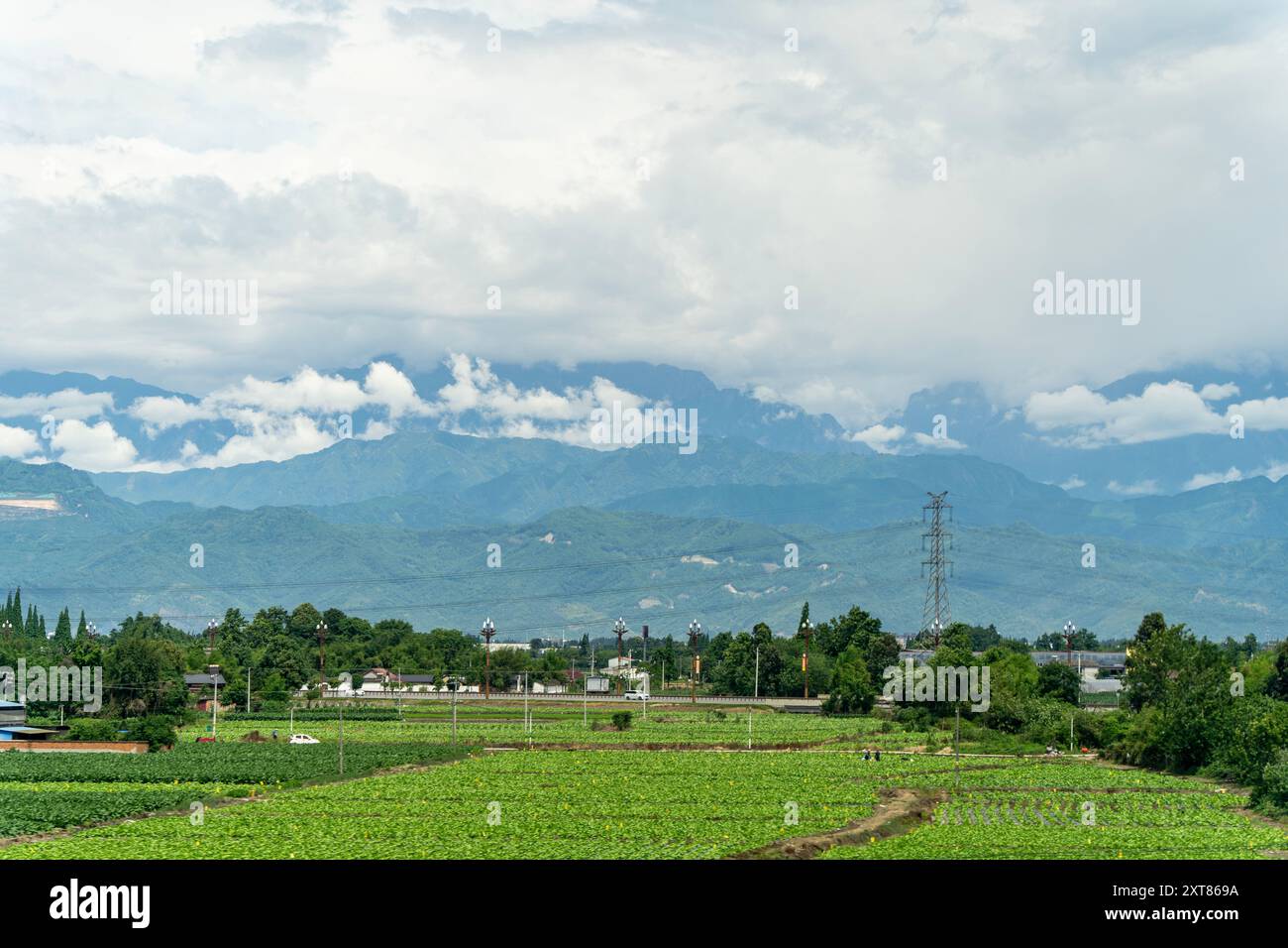 China rural scenery hi-res stock photography and images - Alamy
