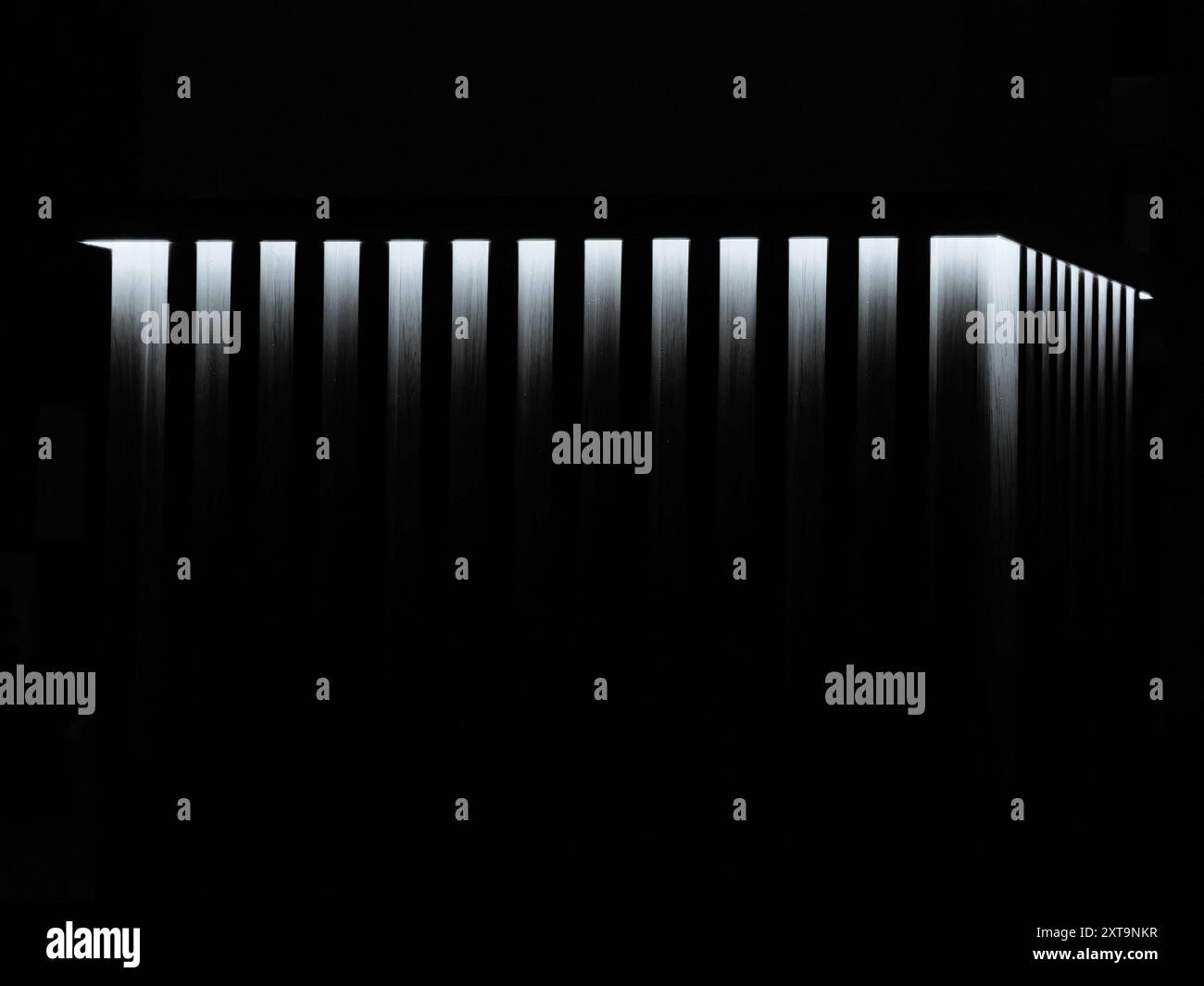 Illuminated Pillars with Decorative Light: Pattern and Texture on the ...