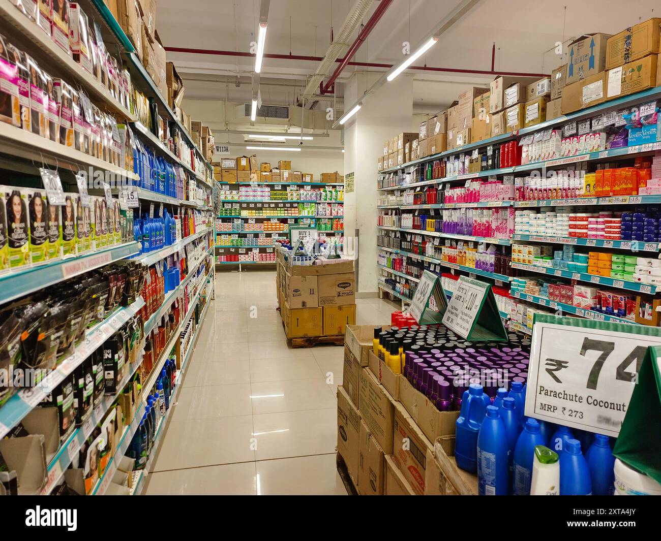 Pune, Maharashtra, India - 13 August 2024 : Superstore, Grocery shopping store in Pune City. Stock Photo