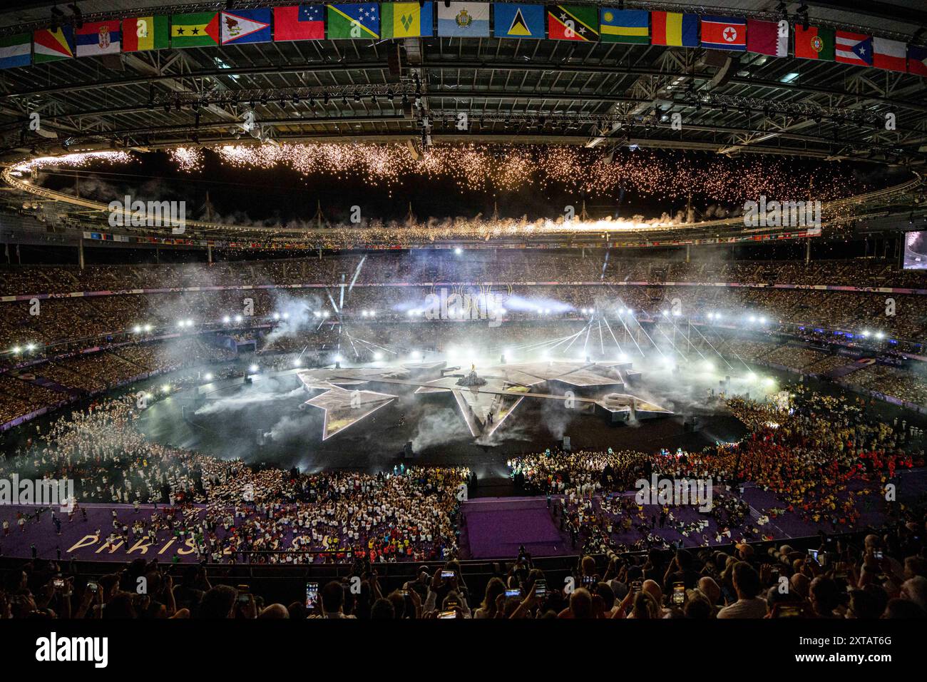 paris-france-11-august-2024-closing-ceremony-olympic-games-2024