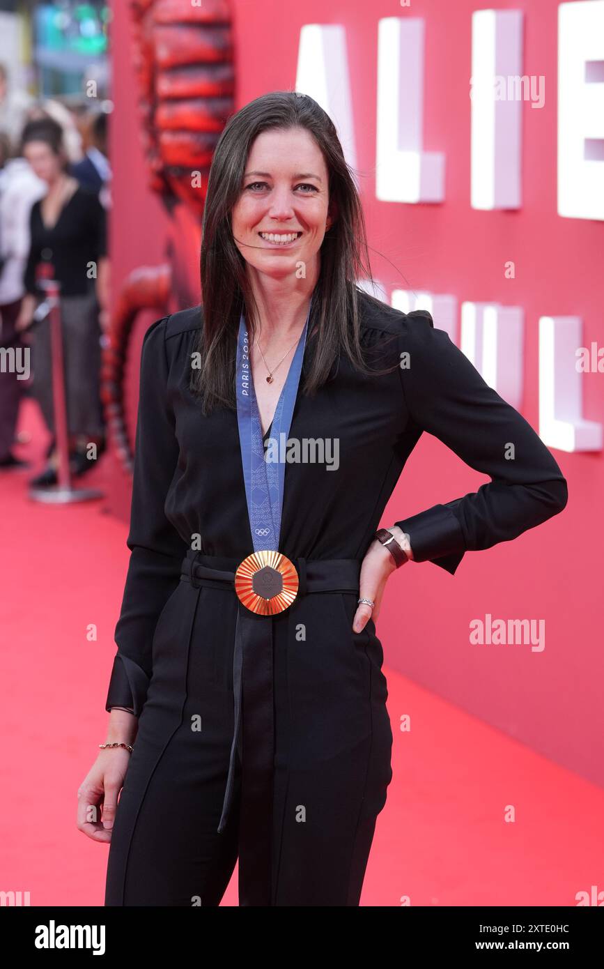 Alien romulus hi-res stock photography and images - Alamy