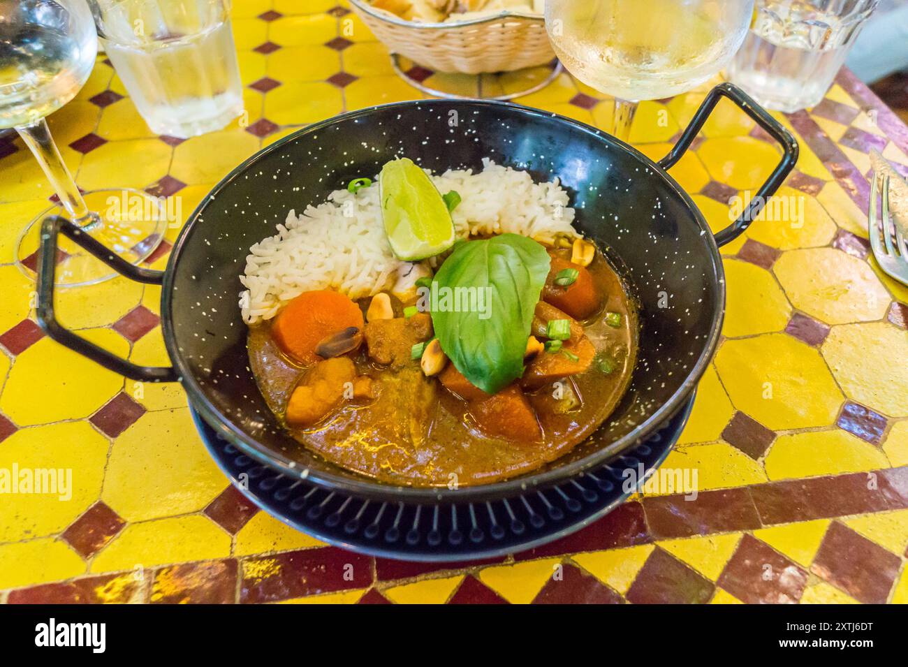Massaman fish curry, Restaurant Au Remp'Arts, Elne, Pyrénées Orientales, Occitanie, France Stock Photo