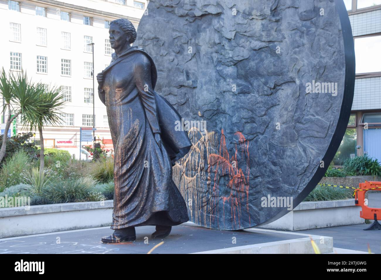 London, UK. 15th August 2024. The statue of Mary Seacole, a 19th Century Jamaican-born nurse, outside St Thomas' Hospital has been vandalised with paint and graffiti. Credit: Vuk Valcic/Alamy Live News Stock Photo