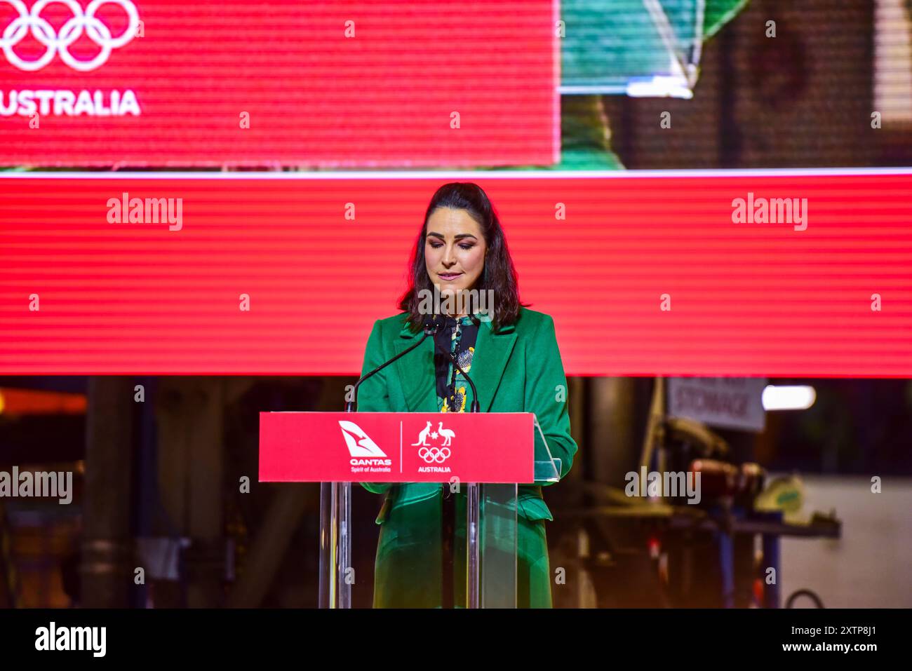 Tv presenter former olympic hi-res stock photography and images - Alamy