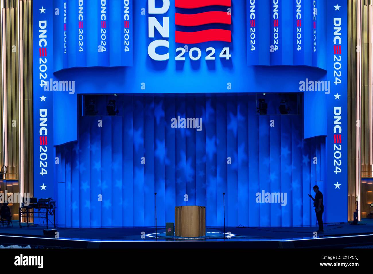 Dnc Events Workers prepare the United Center before the upcoming Democratic ...