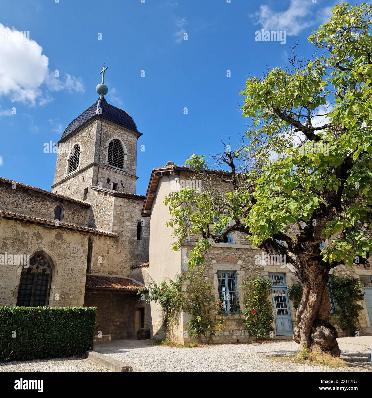 Eglise sainte marie madeleine de perouges hi-res stock photography and ...