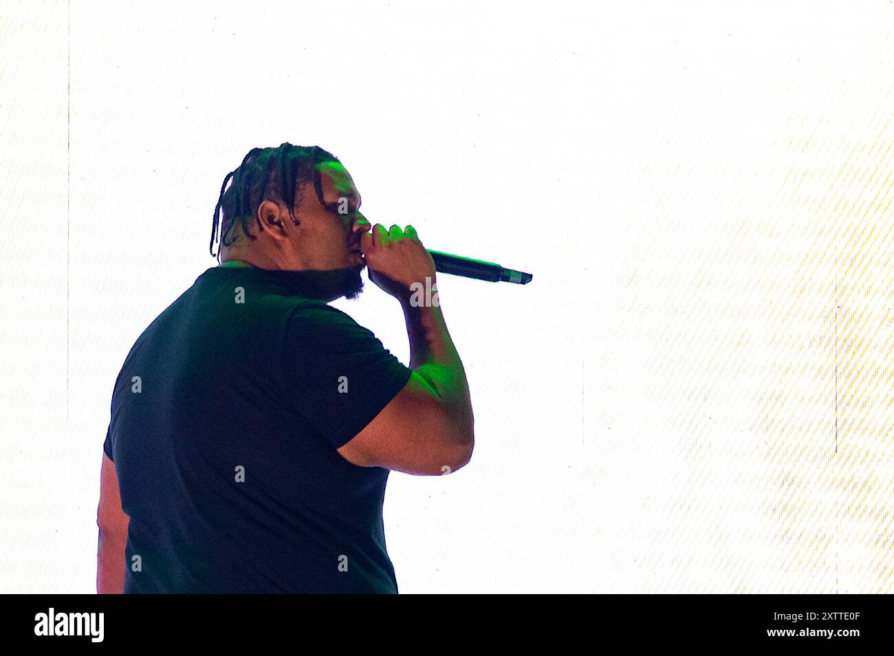 Houston, USA. 29th May, 2022. Houston rapper and producer, Beatking, also known as Club Godzilla, passed away on Thursday, August 15, 2024. Here, BeatKing is performing with 2Chainz at SoWhat?! Fest in Arlington, Texas on May 29, 2022. (Photo by Jennifer Lake/SIPA USA) Credit: Sipa USA/Alamy Live News Stock Photo