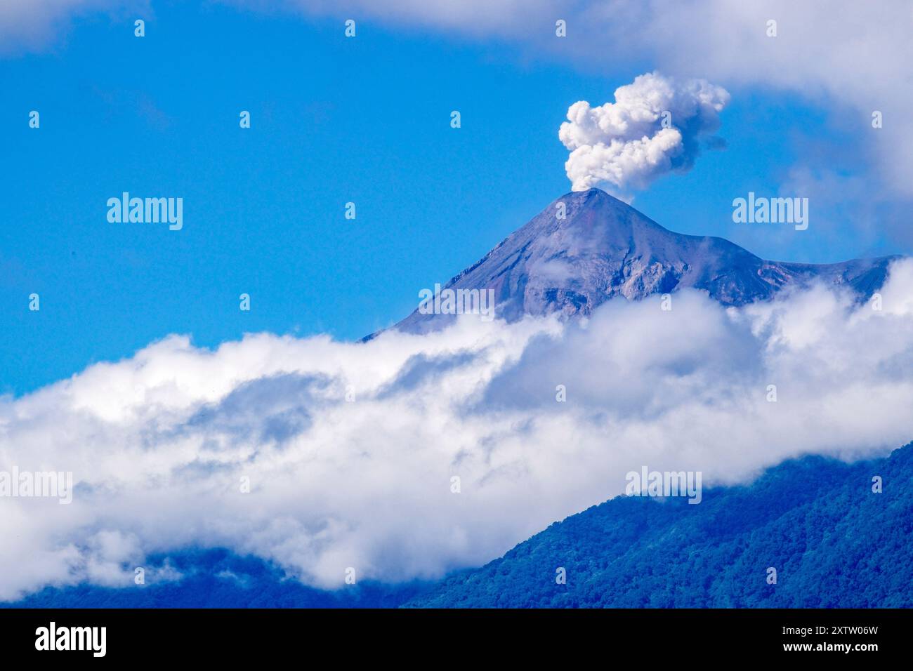 Volcán de Fogo - Isla de Fogo - Feel Cabo Verde, image size:1300x956