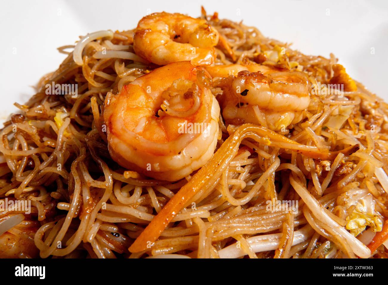 Traditional Vietnamese Bun Tom Xao (sauteed rice noodles with shrimp ...