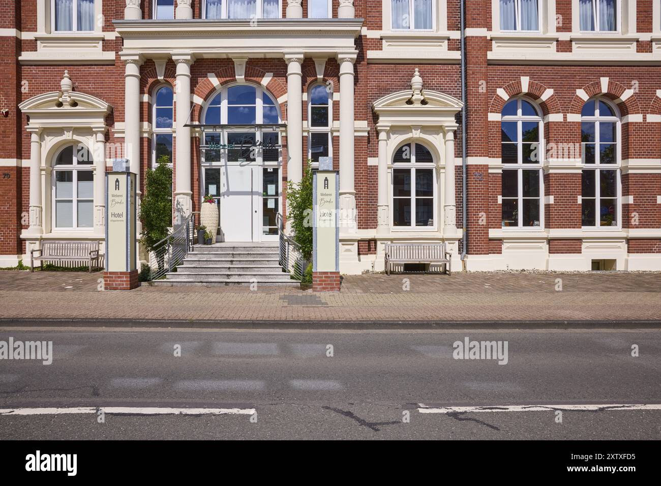 Bendix building hi-res stock photography and images - Alamy